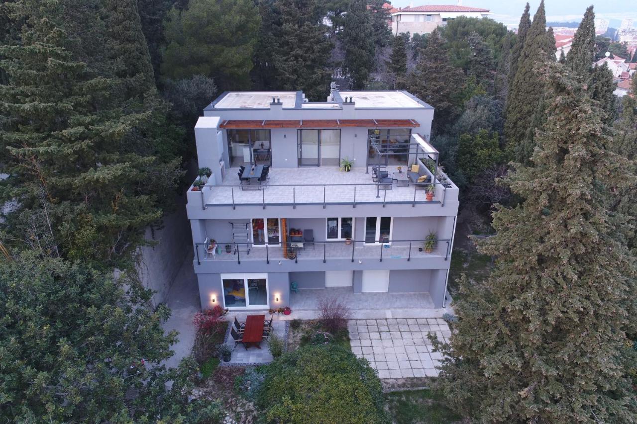 Apartament Amai *
